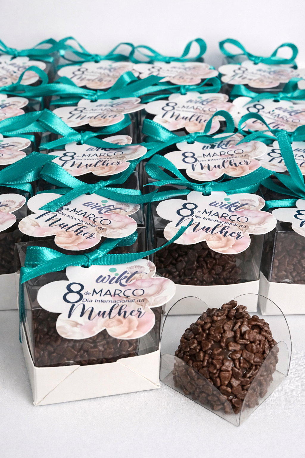 Brigadeiro personalizado dia da mulher